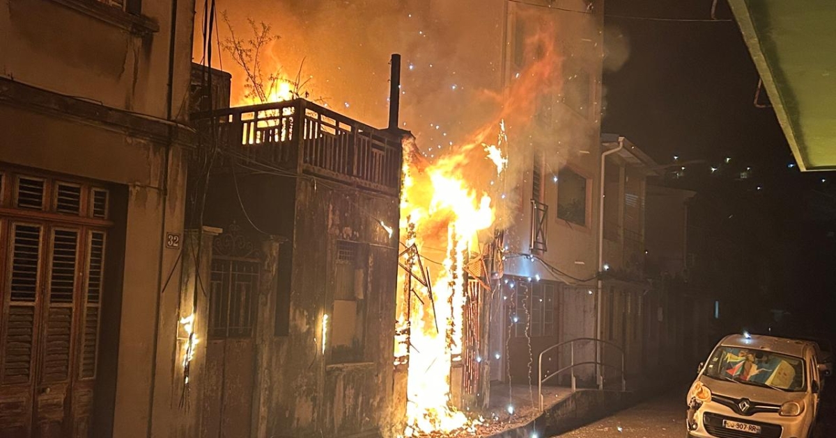     Un incendie ravage une maison rue Crémieux aux Terres Sainville

