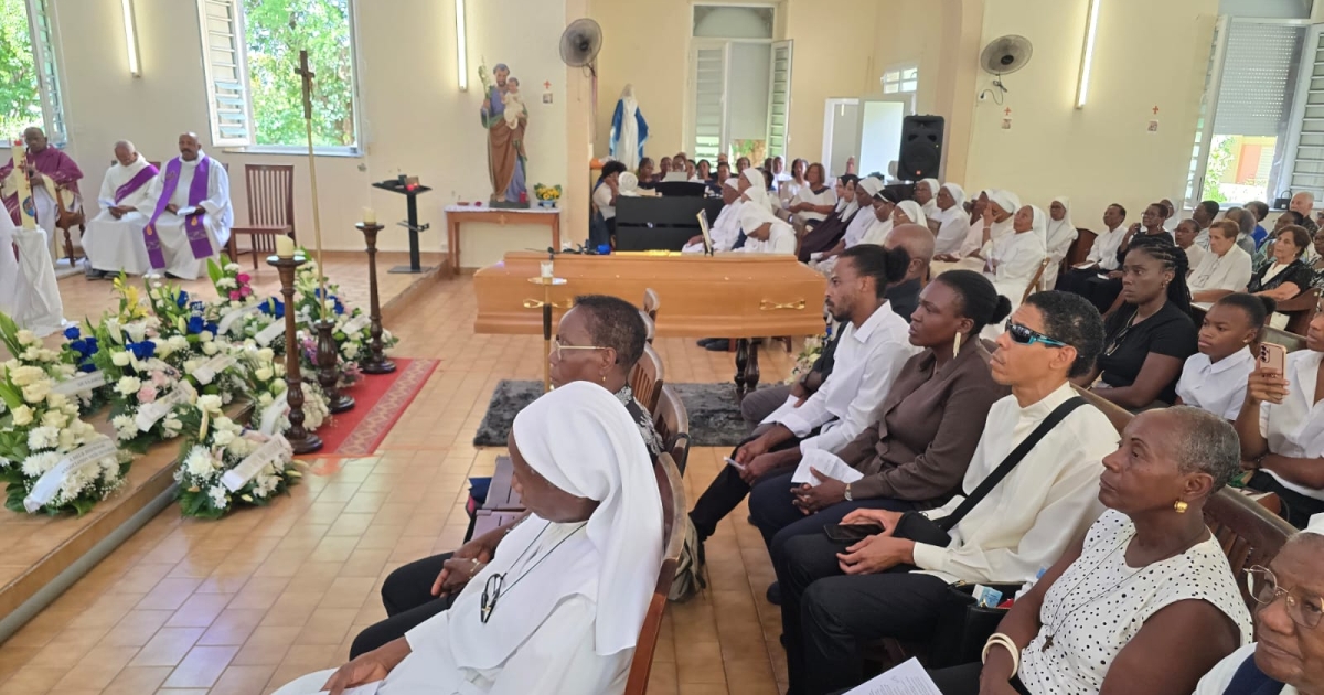     Un dernier hommage rendu à Sœur Joseph-Marie Calvaire à Basse-Terre

