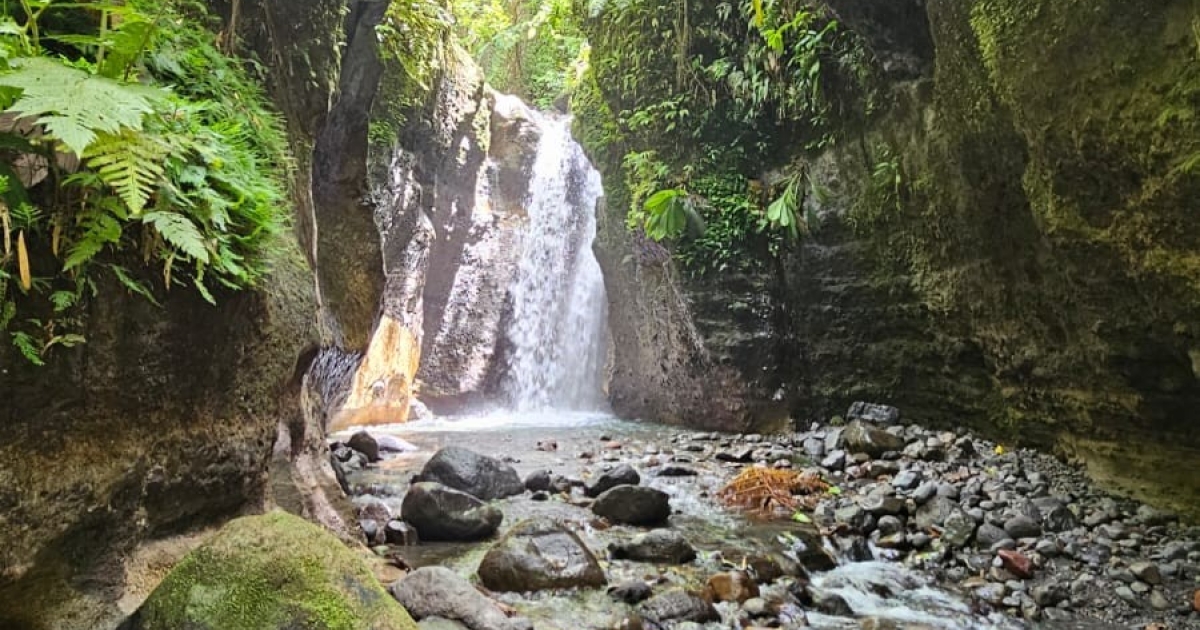     [Série – Trésors en commune] La cascade Dany à Ajoupa Bouillon


