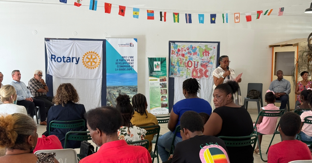     « C’est triste de voir un enfant arriver à l’école sans matériel » : l’association Lakou Bosco accompagne les familles en difficulté à l’approche de la rentrée

